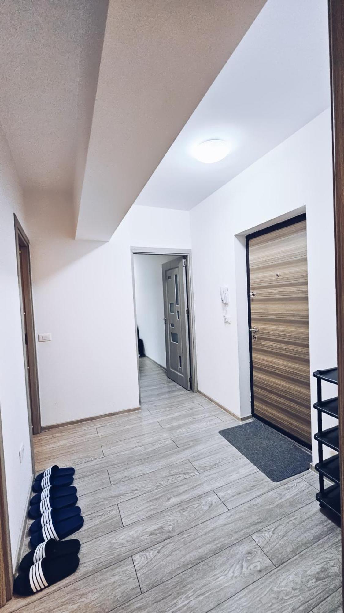 Apartament Dem Radulescu 3 Camere! Ramnicu Valcea Exterior foto
